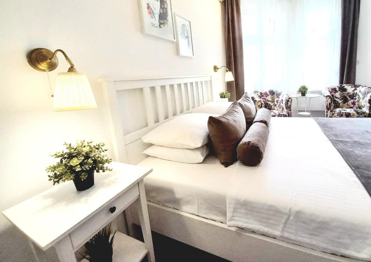 Genius Studio Beograd Bagian luar foto